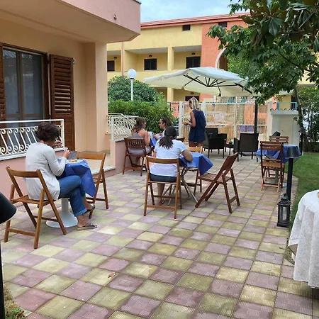 La Porta Del Mare 3* Виллапьяна