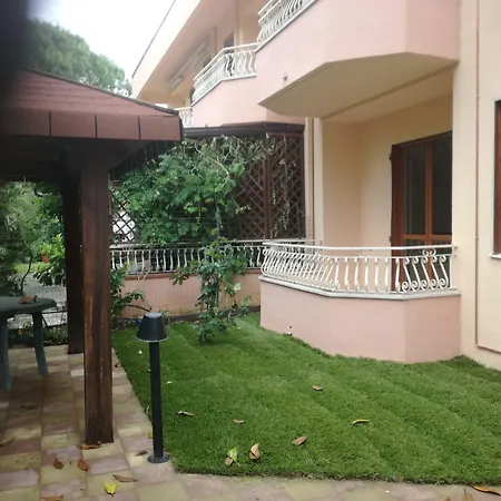 La Porta Del Mare B&B