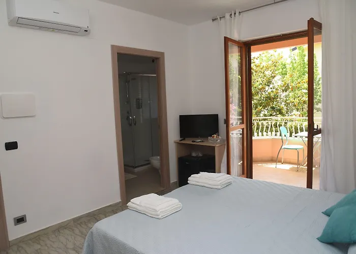 La Porta Del Mare 3* 维拉皮亚纳