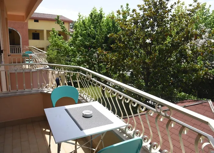 La Porta Del Mare Bed and breakfast